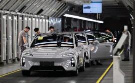 我國汽車產(chǎn)銷量連續(xù)17年全球第一