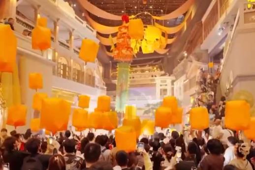 “智造+文化+服務”圈粉海外游客 中國消費市場成購物熱土