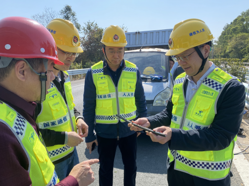 護(hù)航春運(yùn) “通信生命線”！汕頭電信高效完成高速光纜隱患割接，實(shí)現(xiàn) “零中斷” 保障