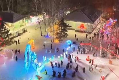 冬季假期旅游拉開春運(yùn)序幕 有何新特點(diǎn)？“Z世代”和“銀發(fā)族”重塑經(jīng)濟(jì)未來