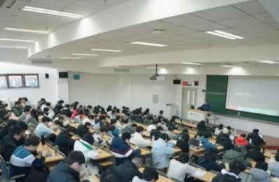 布局未來20年關(guān)鍵窗口期：星際航行學(xué)院點燃太空探索“人才引擎”