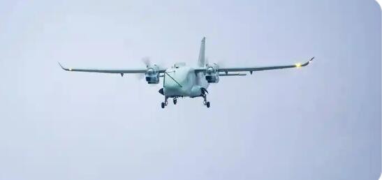 全球首款混合動(dòng)力無人運(yùn)輸機(jī)首飛成功