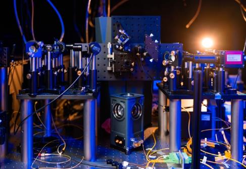 電信C波段確定性單光子源性能創(chuàng)紀錄