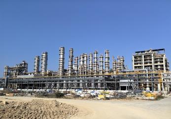 國內(nèi)最大碳酸酯聯(lián)合裝置一次開車成功