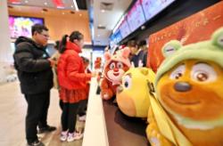 馬年春節(jié)假日盤點(diǎn)·電影篇丨題材多、票根俏、影旅熱——“電影+”燃動(dòng)新春