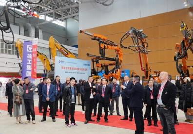 “隧道之鄉(xiāng)”再出發(fā)：2026平潭隧道展開幕，錨定特色品牌 推動產(chǎn)業(yè)升級