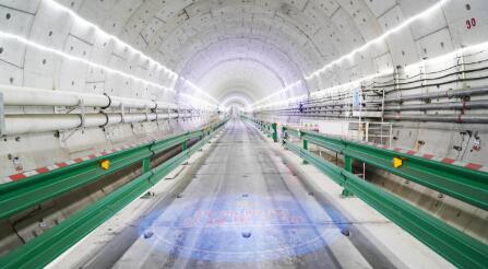 粵港澳大灣區(qū)超大直徑盾構跨海隧道——珠海隧道正式通車運營