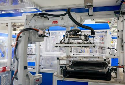 全國唯一“雙萬億之城”，押注“人工智能之都”