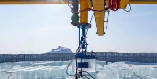 采冰、切冰、搭建，這些活機(jī)器人全包了