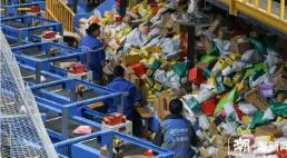 春節(jié)快遞量超8億件 年貨“小包裹”照見消費(fèi)“大活力”