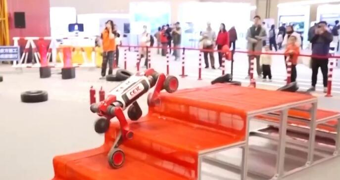 人工智能等行業(yè)人才供需兩旺 春招就業(yè)新趨勢一覽