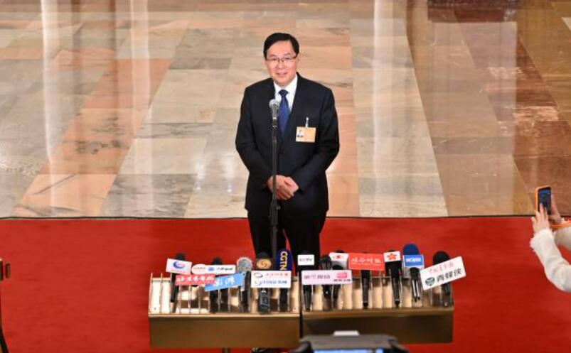 首場(chǎng)“部長通道”開啟！回應(yīng)這些熱點(diǎn)