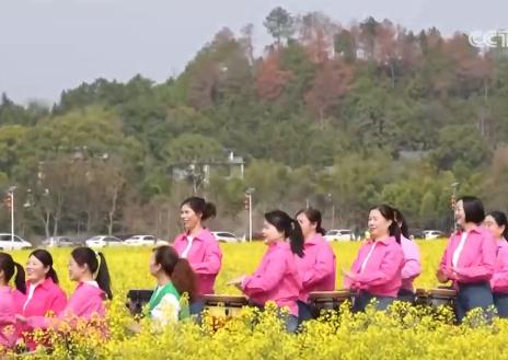 繁花迎客解鎖農(nóng)文旅新體驗(yàn) 以花為媒繪就春日消費(fèi)新圖景