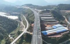 福建交通重點項目滿弓發(fā)力
