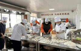 “中國面點(diǎn)師之鄉(xiāng)”湖北監(jiān)利“毛市佬”烹調(diào)300億元味覺經(jīng)濟(jì)