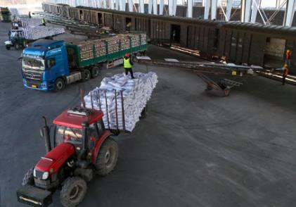 黑龍江：鐵路農(nóng)資運輸保春耕