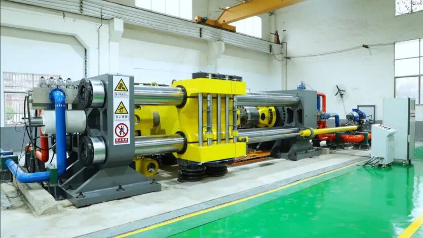 中國能建自主研發(fā)大噸位阻尼器試驗臺達國際先進水平