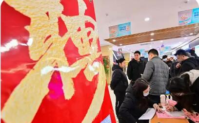 新興產(chǎn)業(yè)成春招“主引擎” 低空經(jīng)濟(jì)、AI等領(lǐng)域用人需求激增