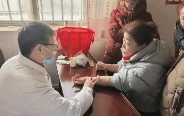 三部門印發(fā)通知 進(jìn)一步加強(qiáng)基層中醫(yī)藥服務(wù)規(guī)范化管理