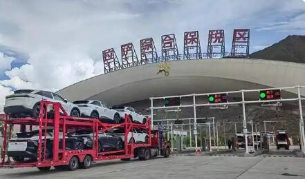 拉薩綜合保稅區(qū)投產(chǎn)SMT智能終端項(xiàng)目 今年已累計(jì)新招引企業(yè)7家