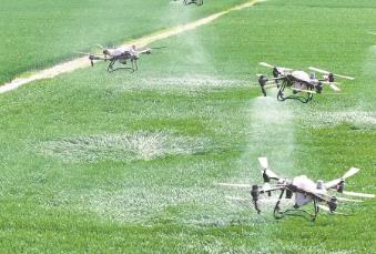 無人化裝備精準(zhǔn)作業(yè) 春耕春管正當(dāng)時