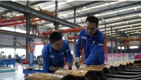 寶石機械打通人才成長通道 以制度創(chuàng)新激活人才創(chuàng)新活力