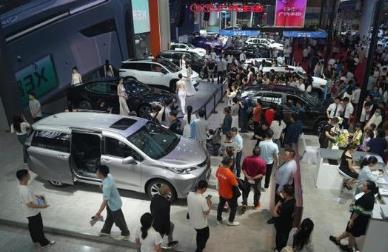 湖南2025年新能源汽車產(chǎn)量破110萬輛