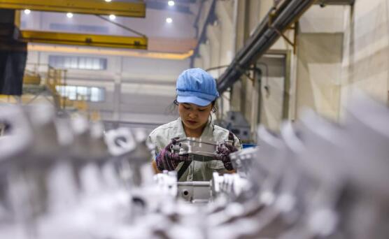 上市銀行年報：看見中國經(jīng)濟的“進”與“新”