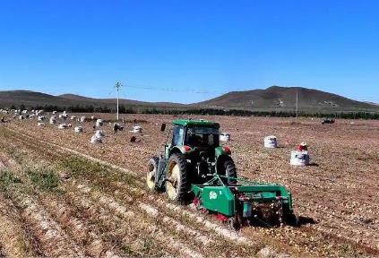 內(nèi)蒙古集寧區(qū)春耕生產(chǎn)“加速跑”