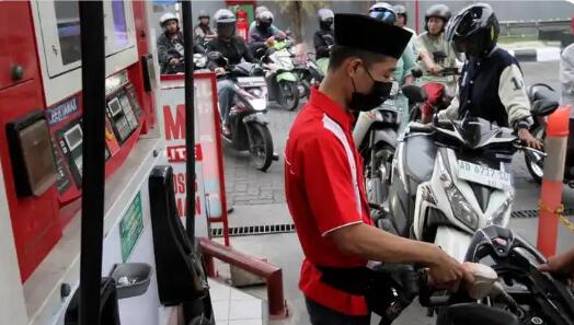 應(yīng)對全球能源供應(yīng)短缺 地緣緊張局勢倒逼各國加快能源轉(zhuǎn)型