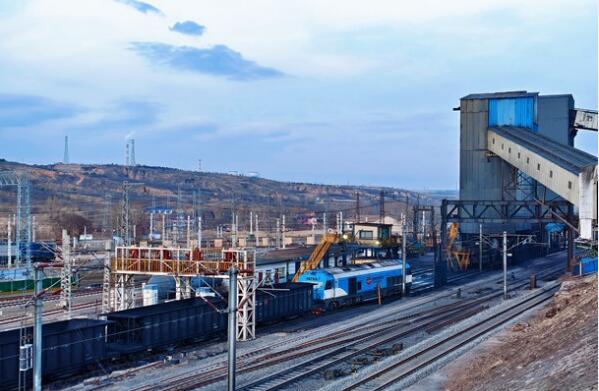 國(guó)家能源集團(tuán)新朔鐵路一季度貨運(yùn)量超4000萬(wàn)噸