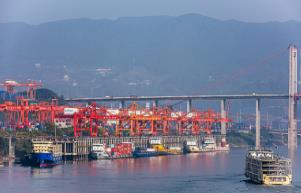 夜航運行首季 嘉陵江效能飛躍