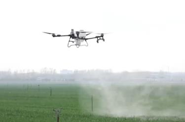 讓數(shù)據(jù)說話，向科技要產(chǎn)量！新技術(shù)護航讓春耕生產(chǎn)多了一份精準“底氣”