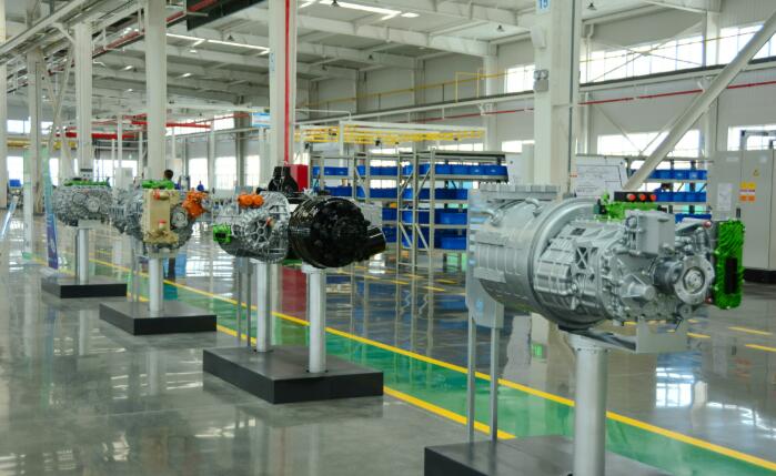 法士特新增年產(chǎn)12萬臺中重型電驅(qū)動總成項(xiàng)目投產(chǎn)