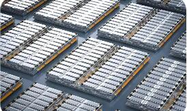 鋰價波動倒逼電池行業(yè)“多條腿走路” 行業(yè)從低價競爭轉(zhuǎn)向價值競爭