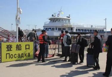 雙免紅利持續(xù)釋放 黑河水運(yùn)口岸客流增長(zhǎng)近六成