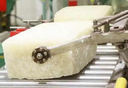 稀土順丁橡膠市場擴(kuò)容加速