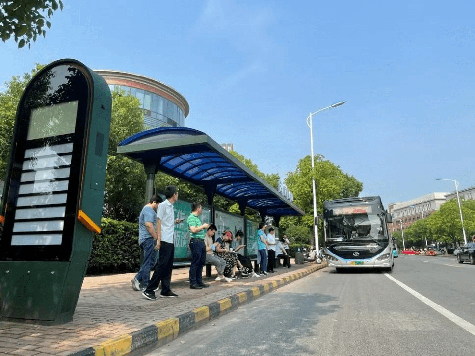 蘇州金龍攜手園區(qū)公交吹響節(jié)能降碳“集結號”