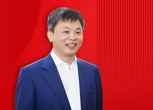老兵韓宏偉:踐行社會(huì)責(zé)任助力共同富裕,以優(yōu)質(zhì)優(yōu)價(jià)良心產(chǎn)品回饋社會(huì),多措并舉助力退役軍人創(chuàng)業(yè)就業(yè)