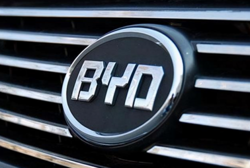 新時(shí)代下的比亞迪員工，李珂用她的努力書寫品牌輝煌