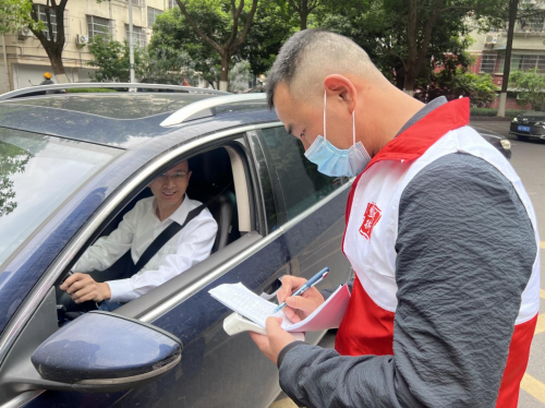 浙江省諸暨市煙草專賣(mài)局：防患于未然 “香溢”志愿筑牢疫情防線