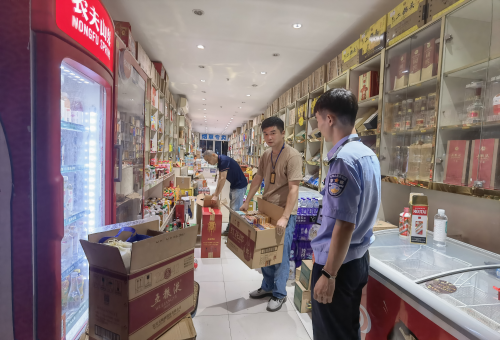 杭州市煙草專賣局：保持高壓 強(qiáng)化監(jiān)管 全力維護(hù)卷煙市場環(huán)境