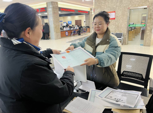 “小窗口”服務(wù)大民生
