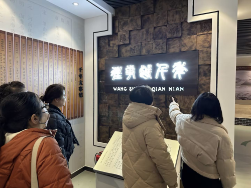 武穴市局舉辦”巾幗芳華·向美而行”系列活動(dòng)