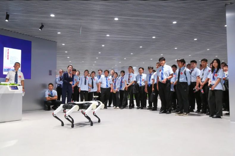 直面三千萬人才缺口：江蘇宿遷八維學(xué)校的職業(yè)教育應(yīng)答